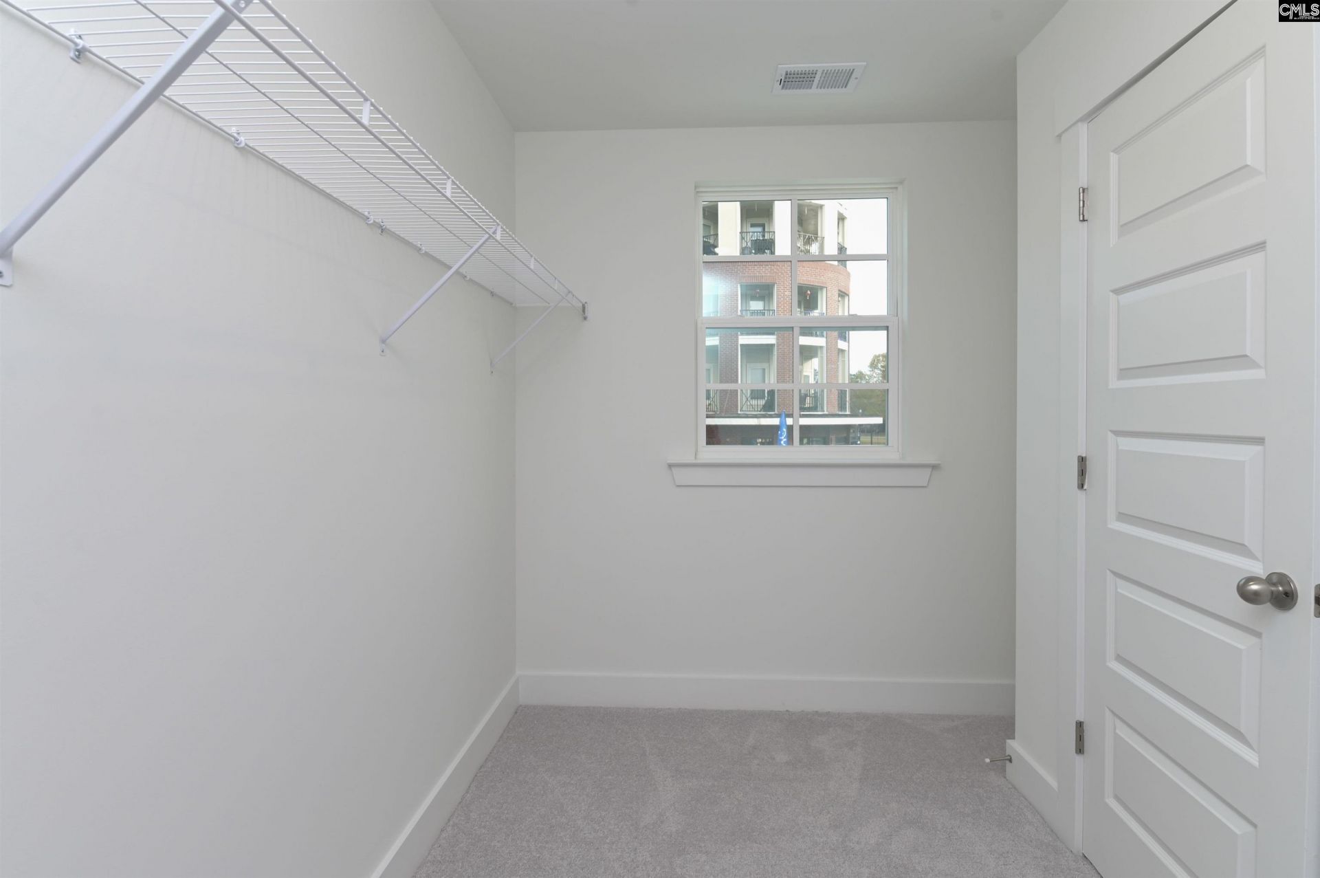 500 Adelaide Court  Photo 23