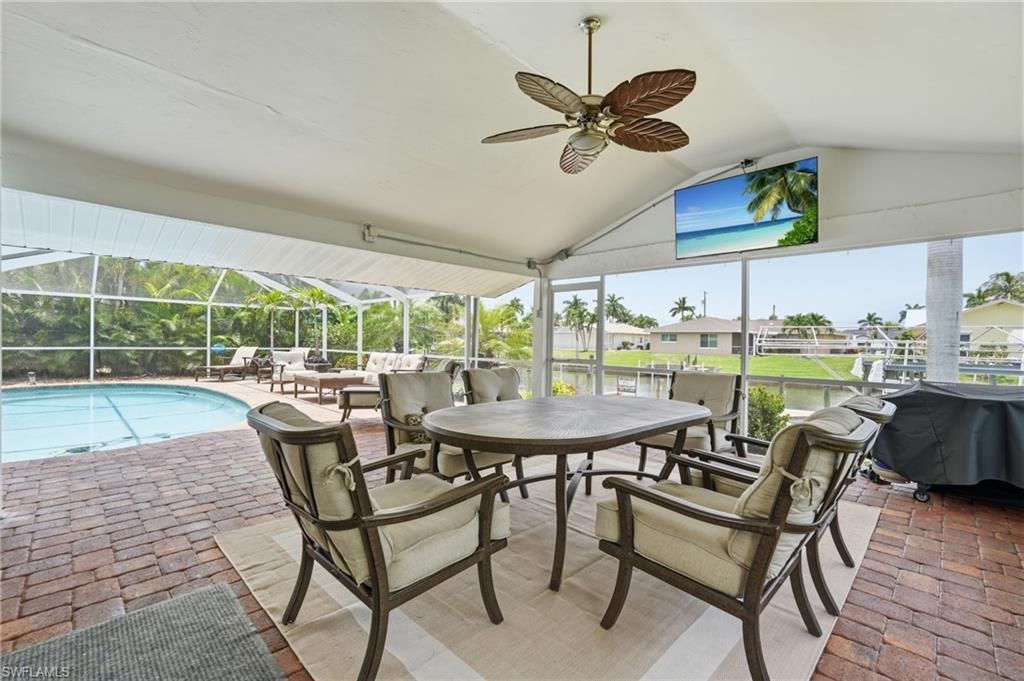 2045 SE 28th St, Cape Coral, FL 33904 Photo
