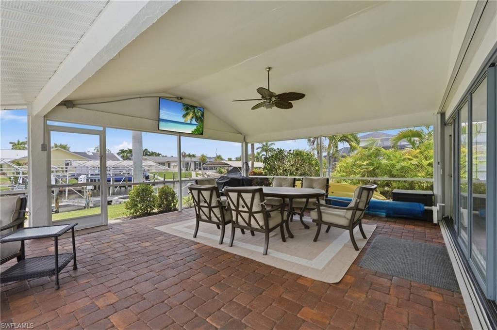 2045 SE 28th St, Cape Coral, FL 33904 Photo
