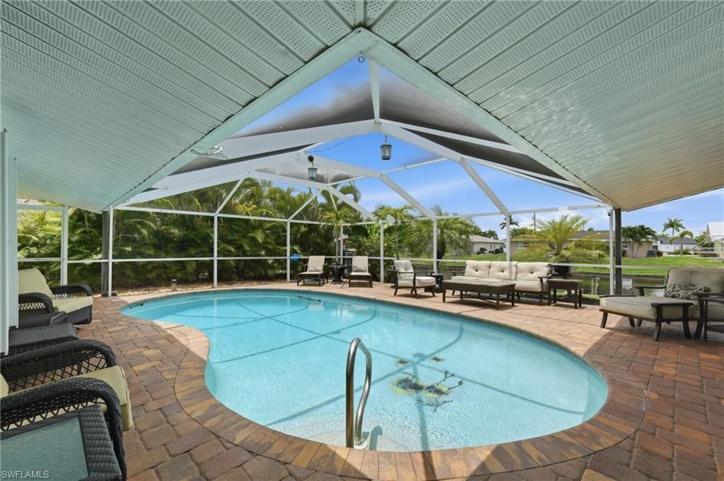 2045 SE 28th St, Cape Coral, FL 33904 Photo