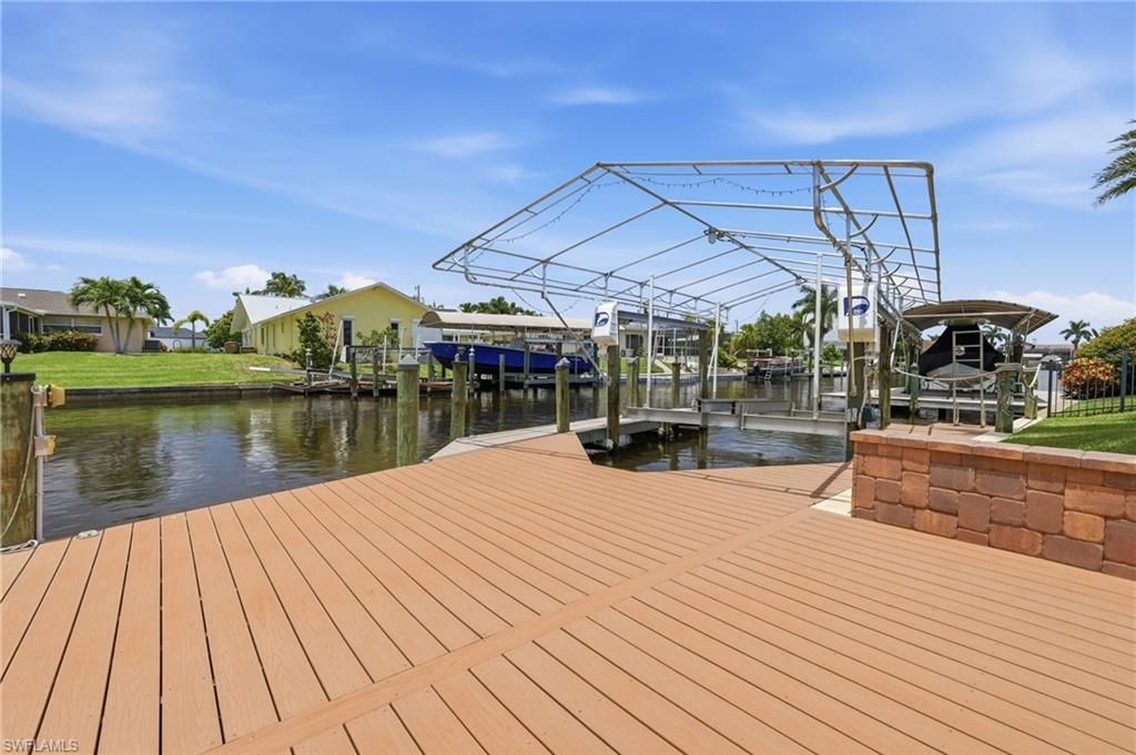 2045 SE 28th St, Cape Coral, FL 33904 Photo