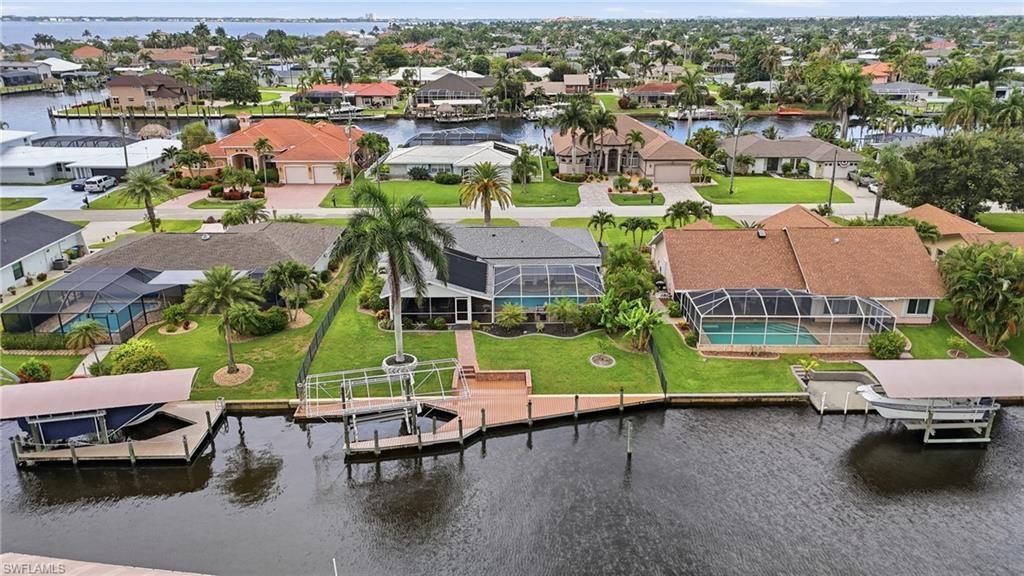2045 SE 28th St, Cape Coral, FL 33904 Photo