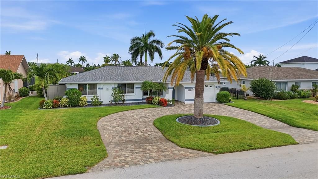 2045 SE 28th St, Cape Coral, FL 33904 Photo