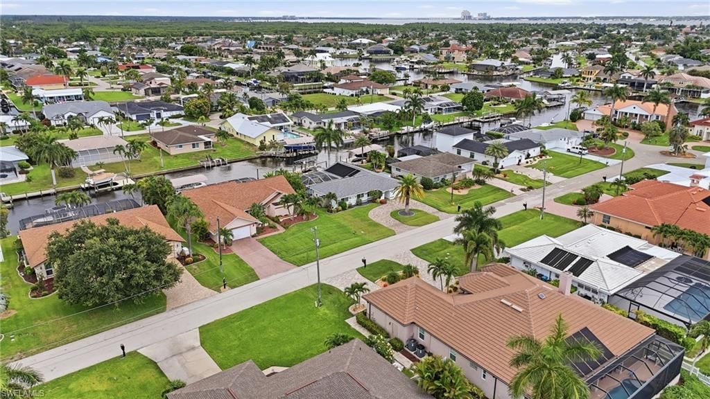 2045 SE 28th St, Cape Coral, FL 33904 Photo