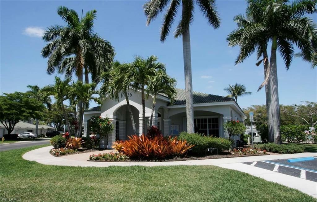 8293 Pacific Beach Dr, Fort Myers, FL 33966 Photo
