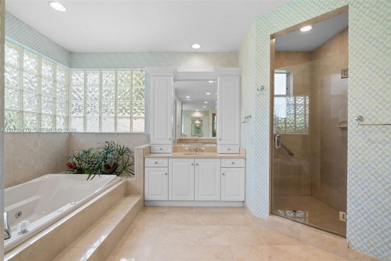 6020 W Suburban Dr , Pinecrest, FL 33156 Photo