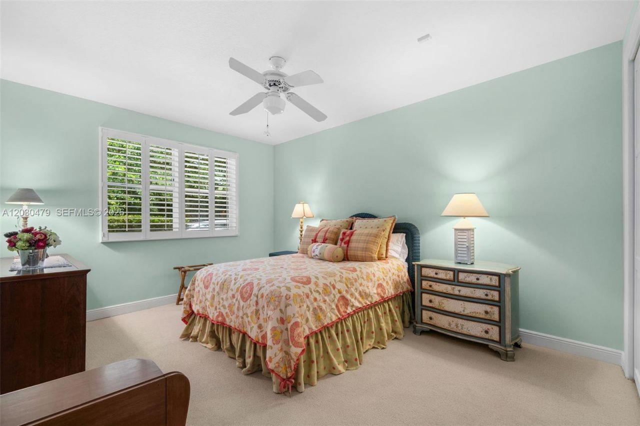 6020 W Suburban Dr , Pinecrest, FL 33156 Photo