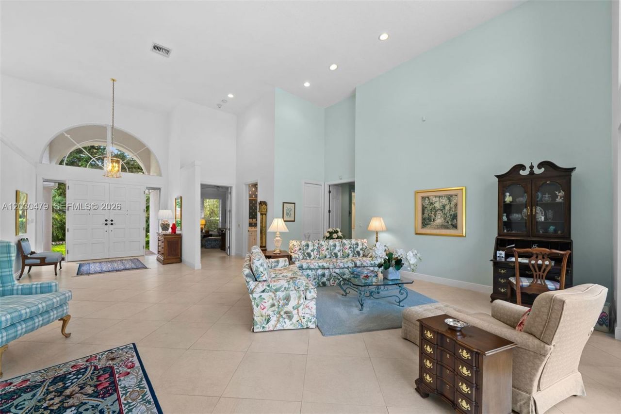 6020 W Suburban Dr , Pinecrest, FL 33156 Photo