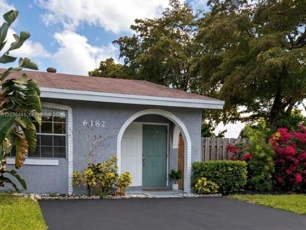 6182 SW 4th St , Margate, FL 33068