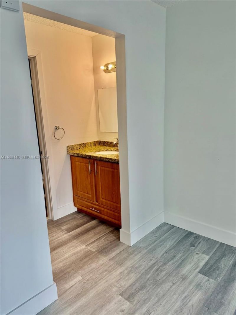 6182 SW 4th St , Margate, FL 33068 Photo