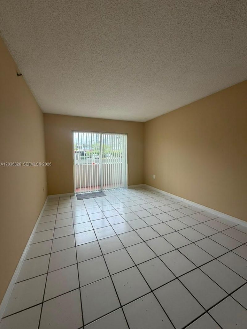 600 NW 32nd Pl , Unit 105, Miami, FL 33125 Photo
