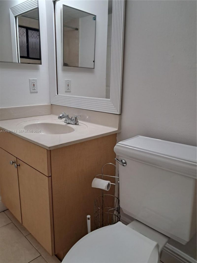 8420 SW 133rd Ave Rd, Unit 120, Miami, FL 33183 Photo