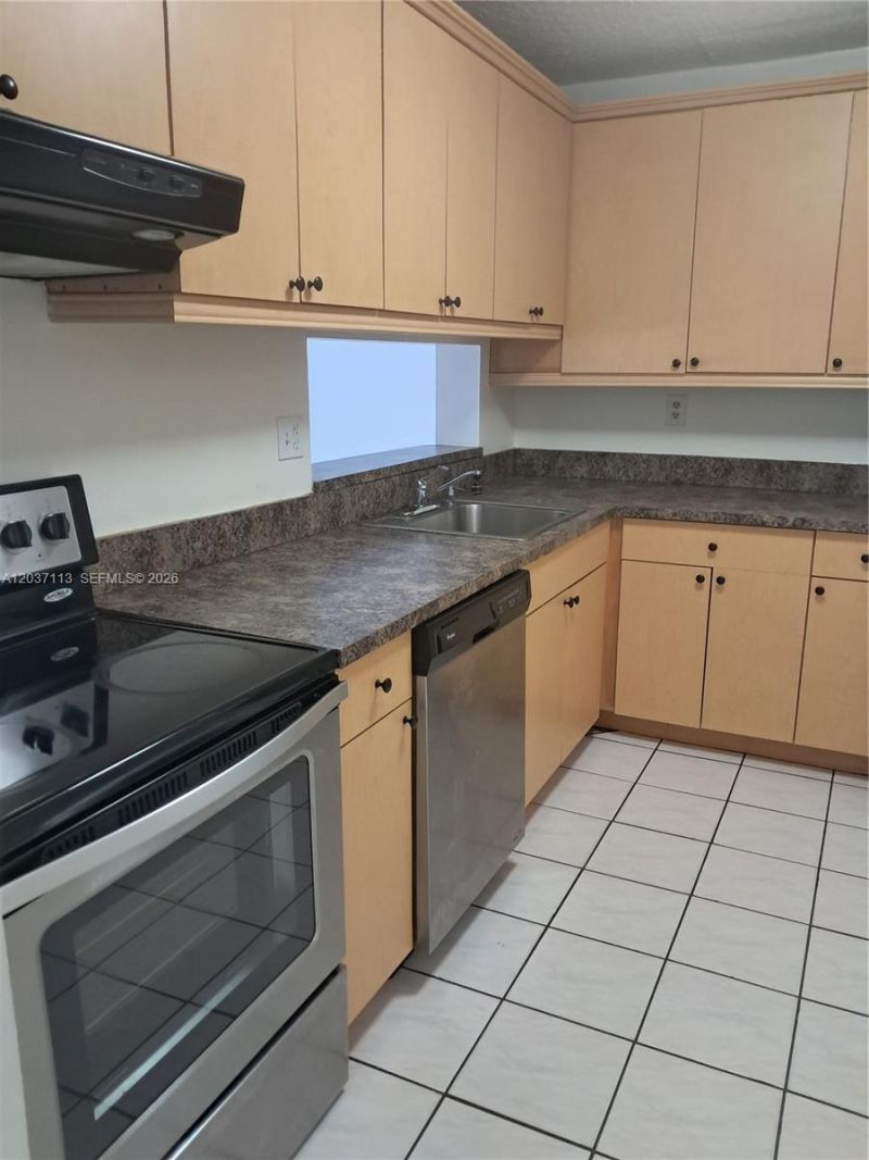 8420 SW 133rd Ave Rd , Unit 120, Miami, FL 33183 Photo