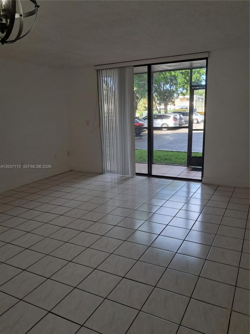 8420 SW 133rd Ave Rd, Unit 120, Miami, FL 33183 Photo