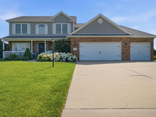 1420 STEPHANIE Lane, Metamora, IL 61548