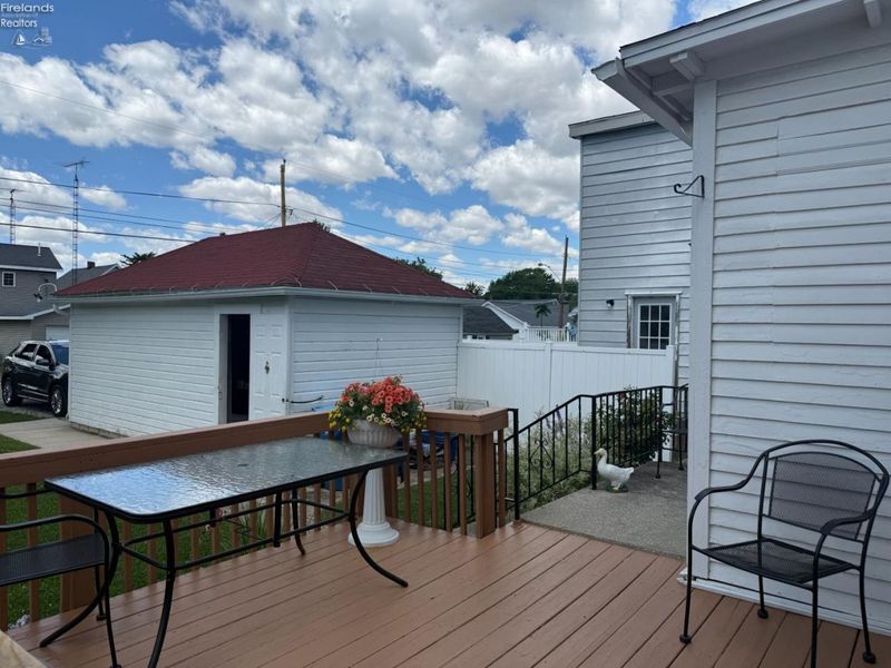 824 Stilwell Avenue, Fremont, OH 43420 Photo 14