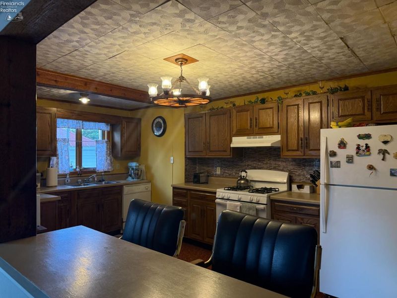 824 Stilwell Avenue, Fremont, OH 43420 Photo 17