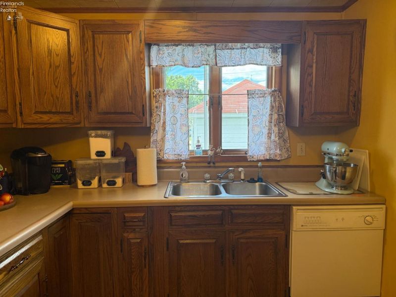 824 Stilwell Avenue, Fremont, OH 43420 Photo 20