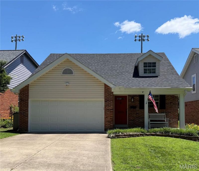 2224 Saint Clair Avenue , Brentwood, MO 63144 Main Photo