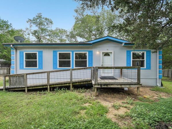 139 Meadow Creek DR , Bastrop, TX 78602
