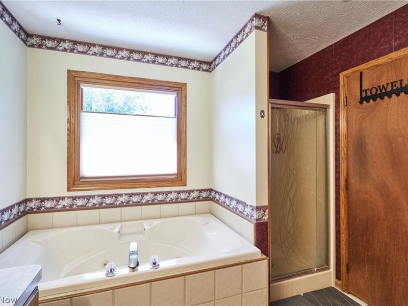 7590 Morley Road , Concord Township, OH 44060 Photo 14