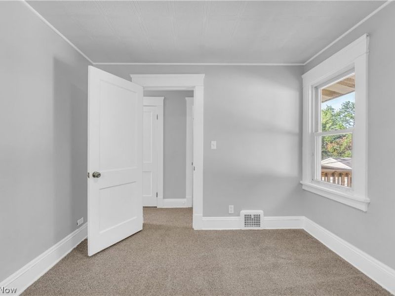 4915 E 88th Street , Garfield Heights, OH 44125 Photo 18