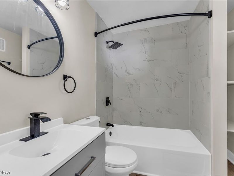 4915 E 88th Street , Garfield Heights, OH 44125 Photo 22