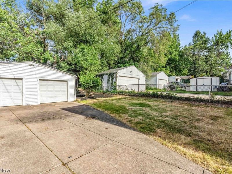 4915 E 88th Street , Garfield Heights, OH 44125 Photo 31