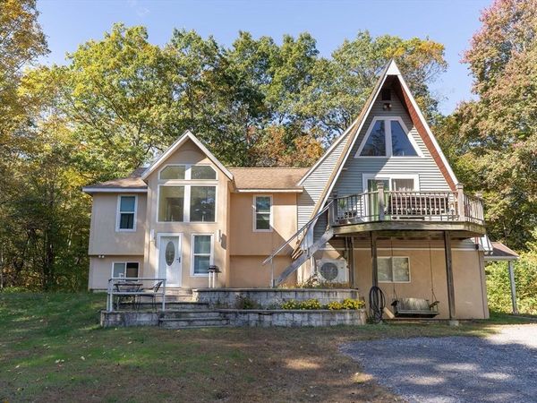 68 Lyon Rd, West Brookfield, MA 01585
