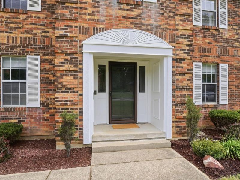 10146 Cliffwood Court, West Chester, OH 45241 Photo 2