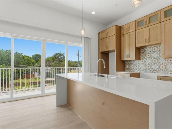 2925 spruce valley Lane , Unit 310, Dallas, TX 75233