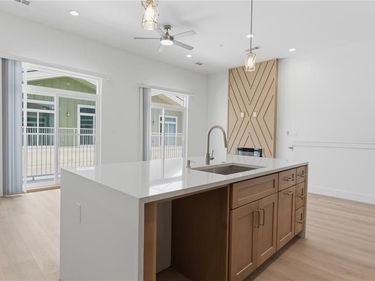 2925 Spruce Valley Lane, Unit 408, Dallas, TX 75233