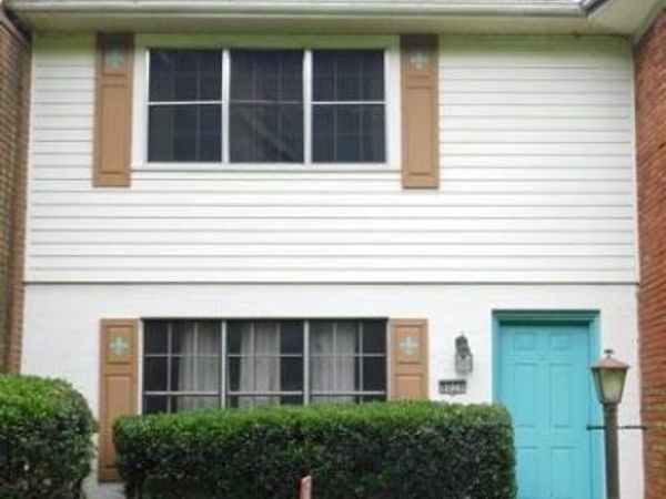8020 Pines Road, Shreveport, LA 71129