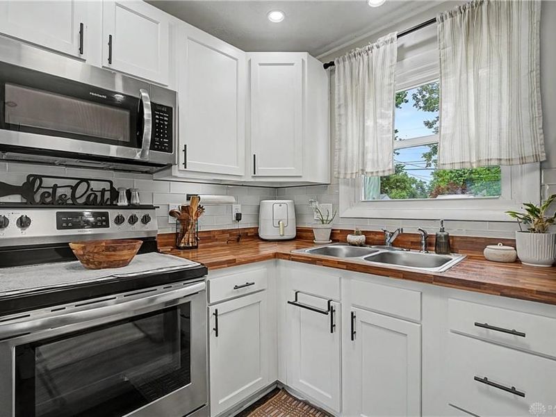 1645 Seabrook Road, Dayton, OH 45432 Photo 8