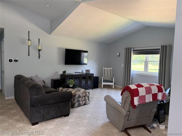 5484 Columbiaville Road , Marathon Twp, MI 48421