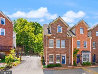 202 CENTER LANE , OCCOQUAN, VA 22125
