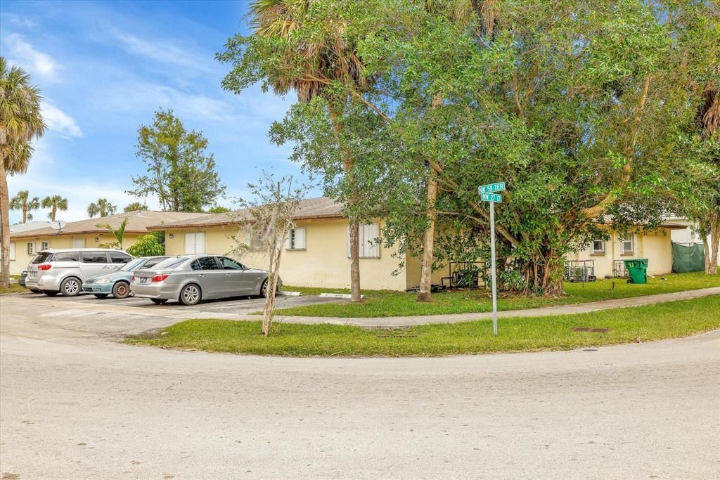 Please Call For Address, Lauderhill, FL 33313 Photo