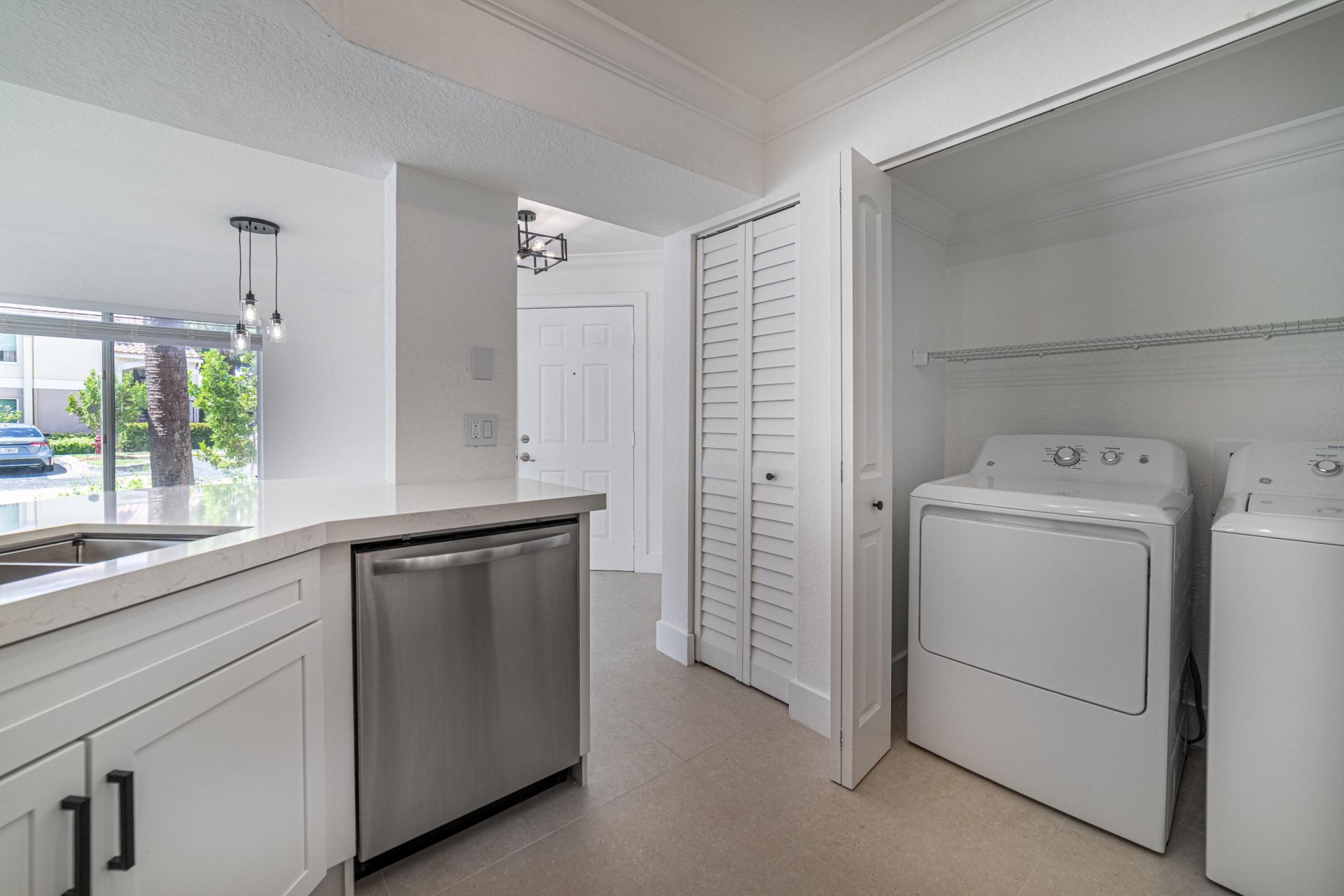 815 W Boynton Beach Boulevard, Unit 12-106, Boynton Beach, FL 33426 Photo