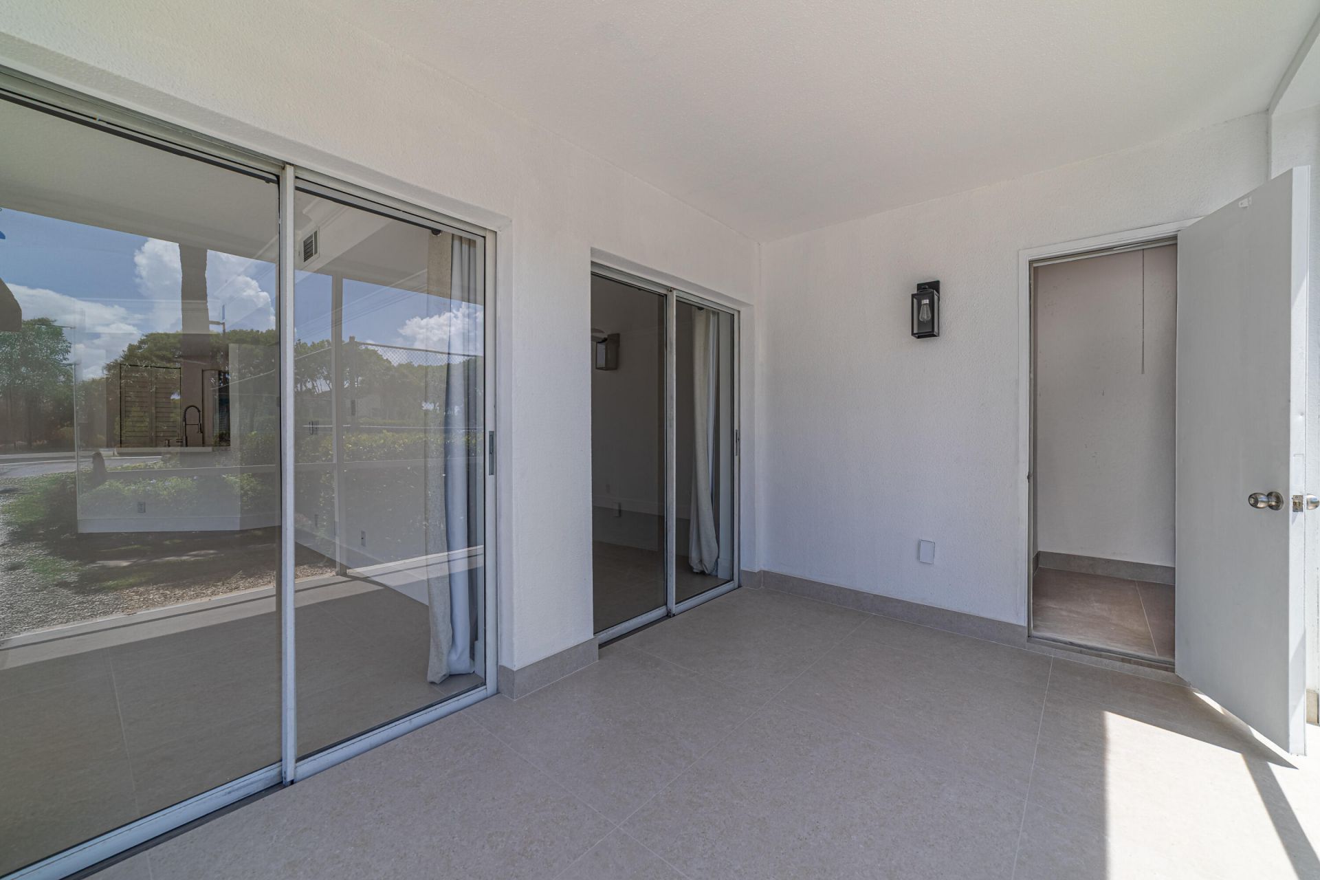 815 W Boynton Beach Boulevard, Unit 12-106, Boynton Beach, FL 33426 Photo