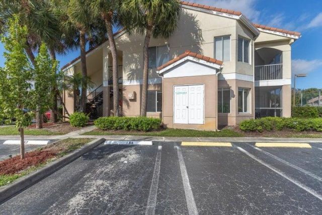 815 W Boynton Beach Boulevard, Unit 12-106, Boynton Beach, FL 33426 Photo