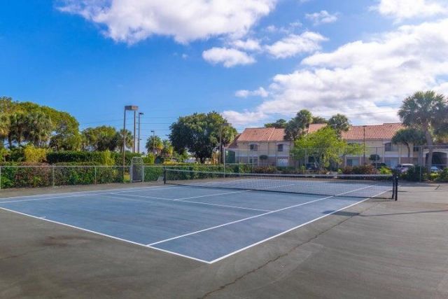 815 W Boynton Beach Boulevard, Unit 12-106, Boynton Beach, FL 33426 Photo