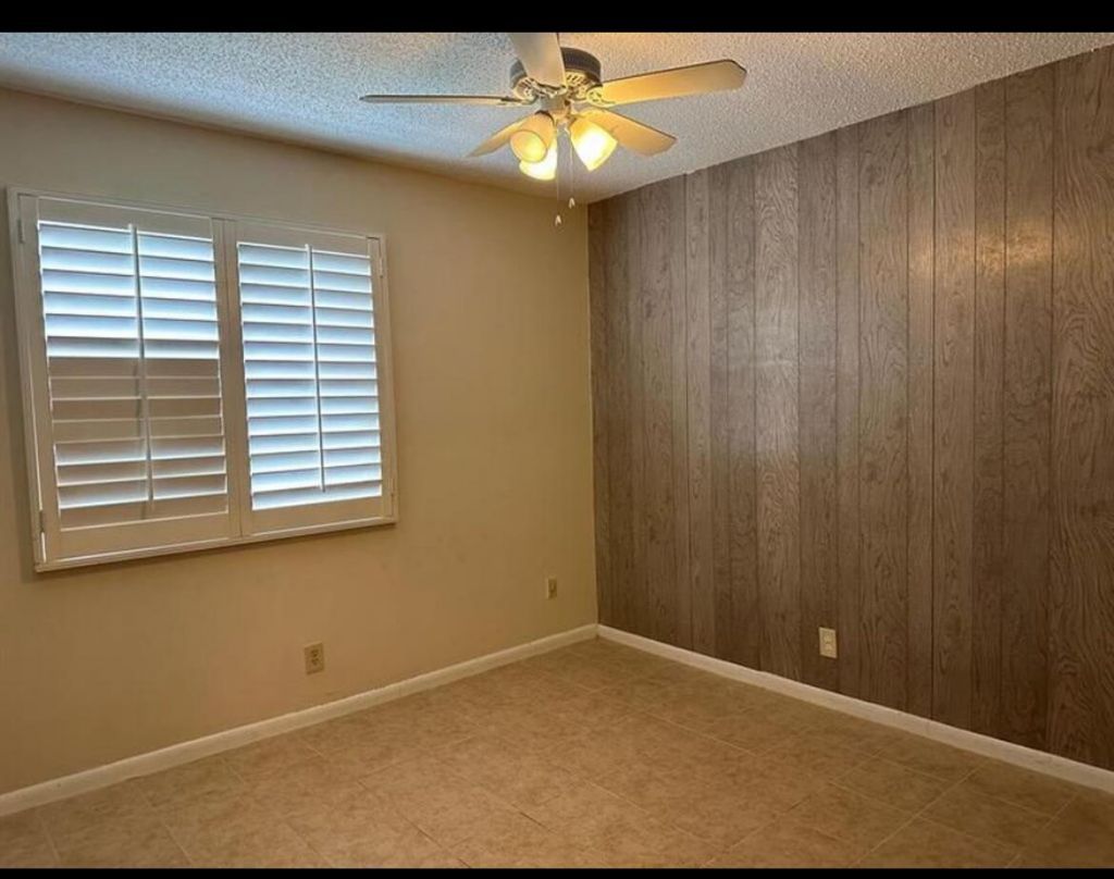 8682 Satalite Terrace, West Palm Beach, FL 33403 Photo
