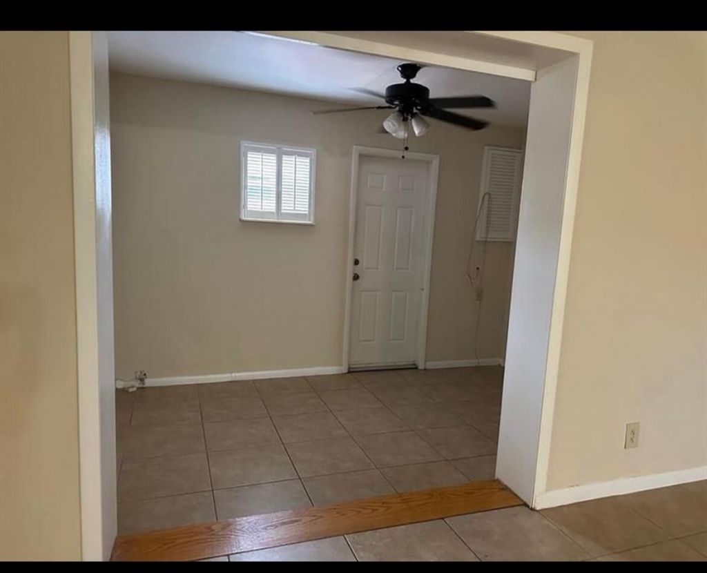 8682 Satalite Terrace, West Palm Beach, FL 33403 Photo