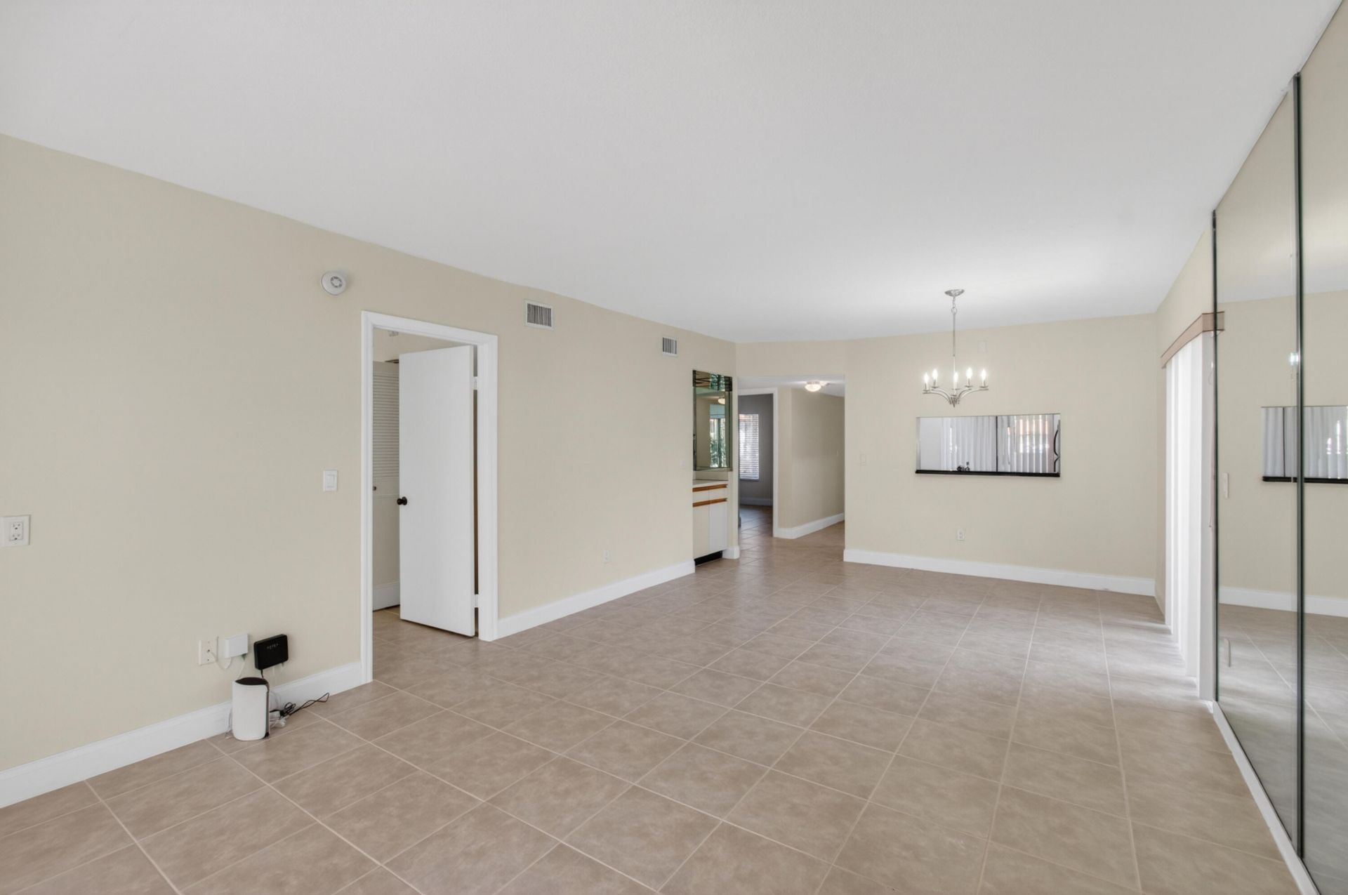 351 Club Circle, Unit 101, Boca Raton, FL 33487 Photo