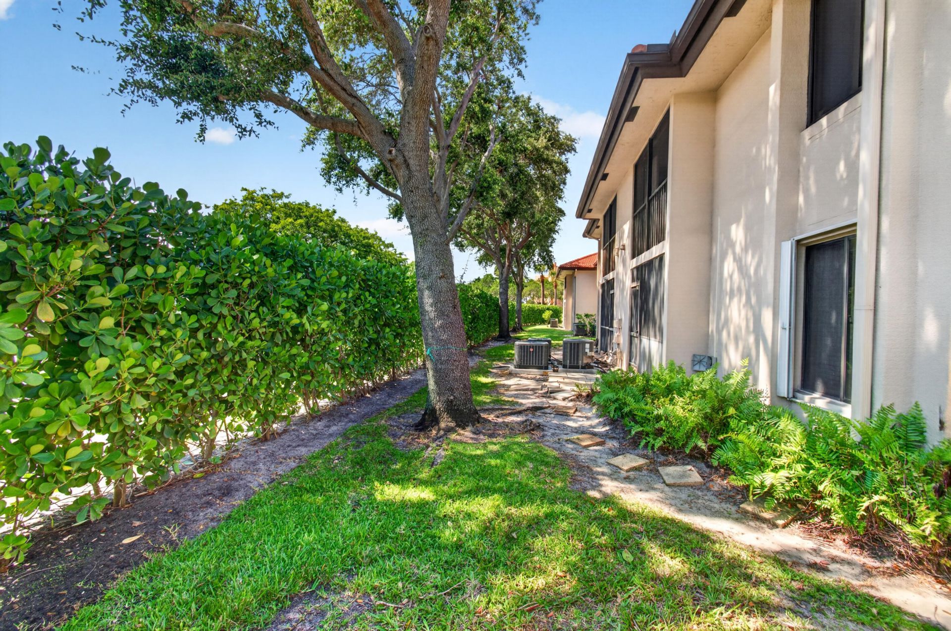 351 Club Circle, Unit 101, Boca Raton, FL 33487 Photo