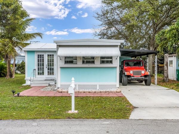 1680 SW 84th Avenue, Davie, FL 33324