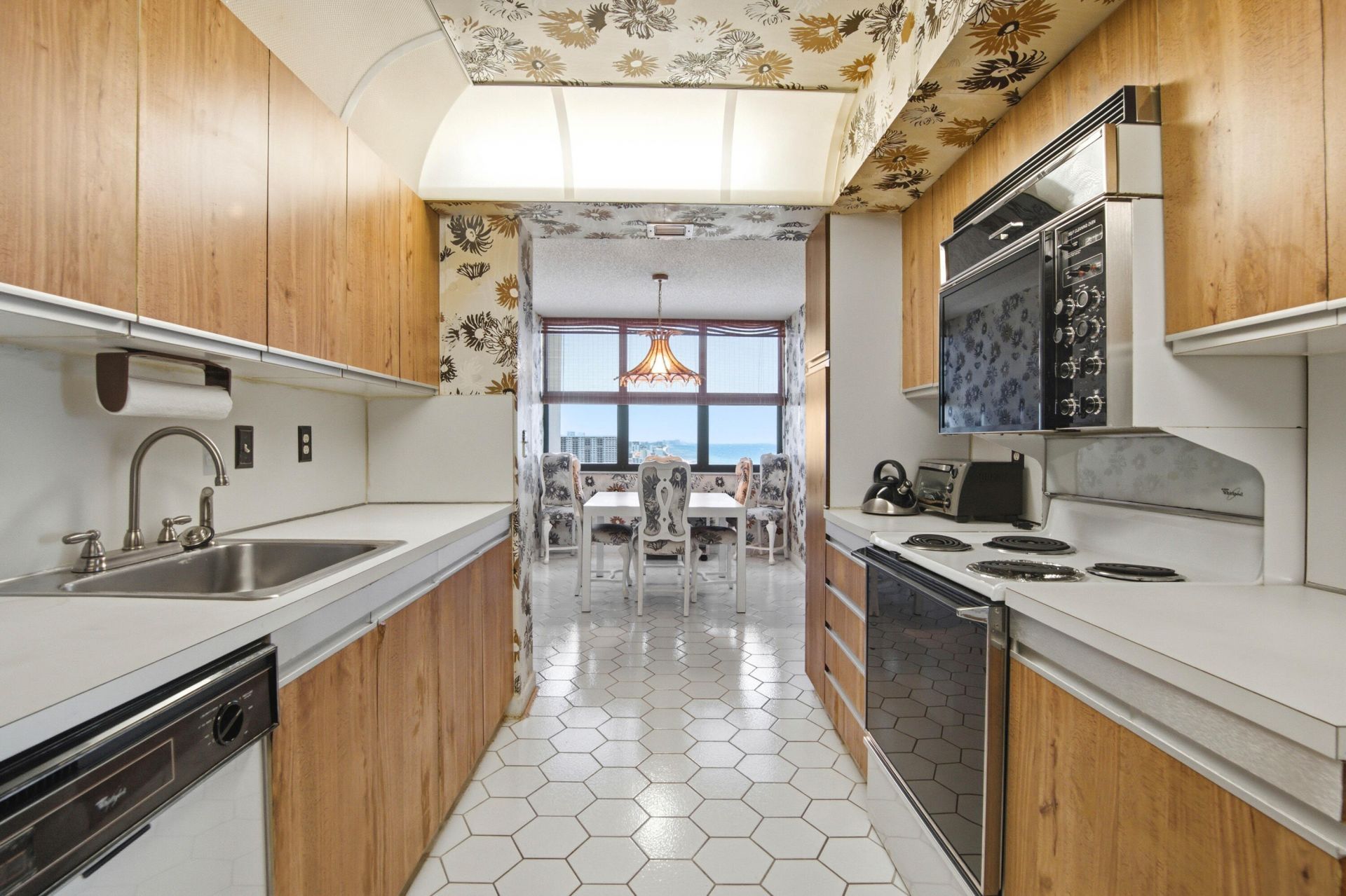 2301 S Ocean Drive, Unit 2303, Hollywood, FL 33019 Photo
