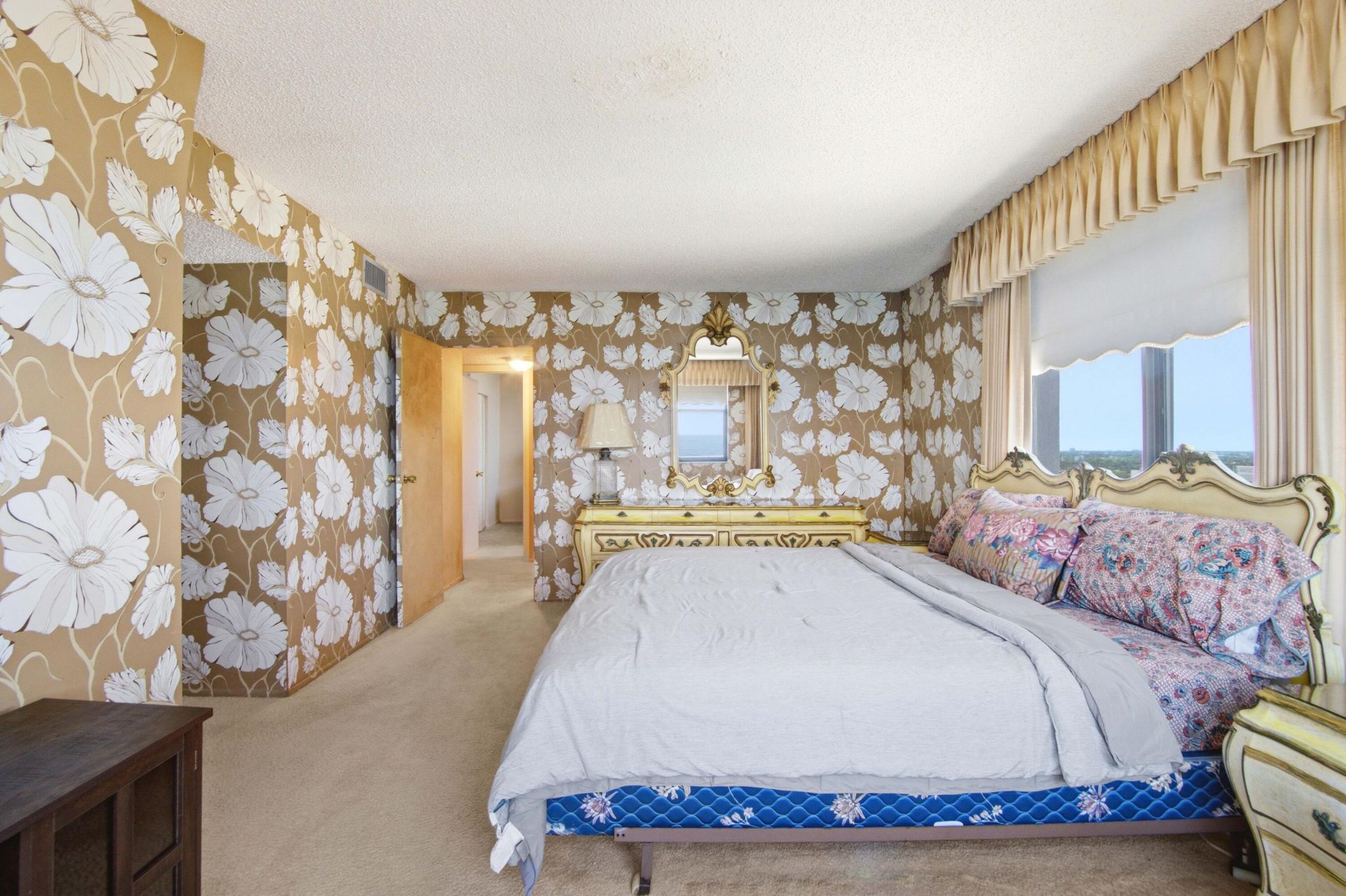 2301 S Ocean Drive, Unit 2303, Hollywood, FL 33019 Photo