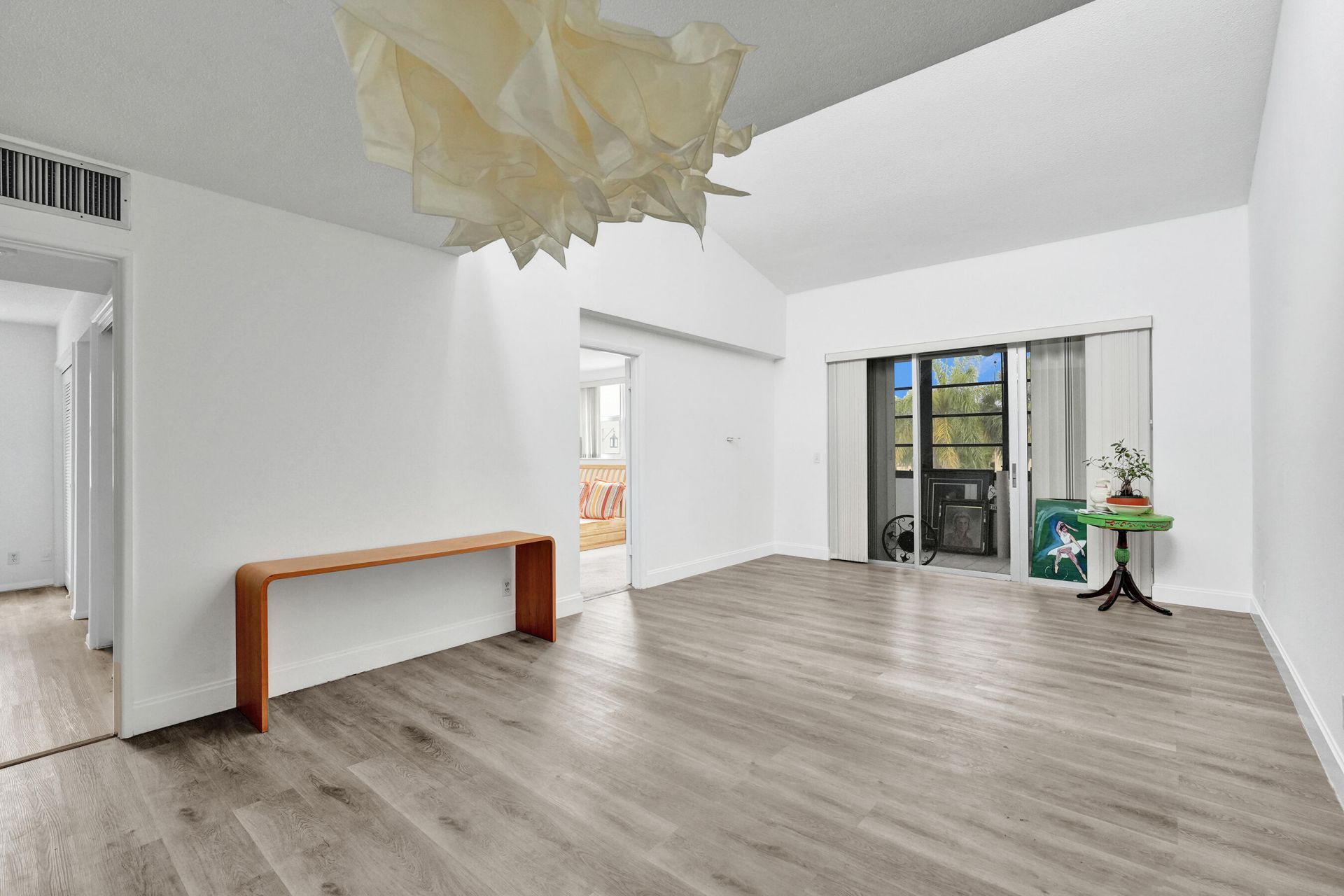 2540 Boundbrook Boulevard, Unit 205, West Palm Beach, FL 33406 Photo
