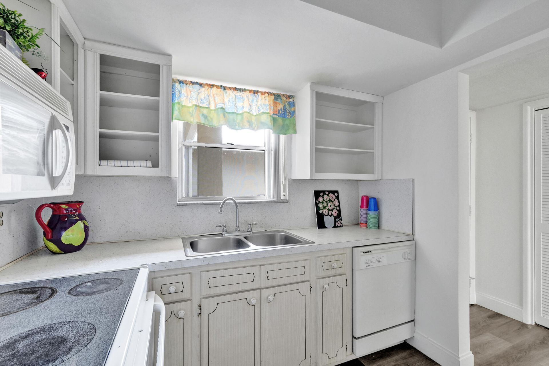2540 Boundbrook Boulevard, Unit 205, West Palm Beach, FL 33406 Photo